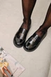 Женские элегантные лаковые кожаные туфли PARADIZE SHOES черного цвета с декоративной пряжкой спереди 36 размер (стелька 24 см) - изображение 6