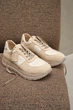 Демисезонные кожаные кроссовки PARADIZE SHOES с замшевыми вставками темно-бежевого цвета на высокой подошве 36 размер (стелька 24 см) - изображение 2