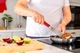 Лопатка KitchenAid Classic с прорезями 31.5 см Красная (KHA024OHEREG) - изображение 4
