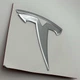 Шильдик эмблема Tesla Model Y Model 3 Chrome на кришку багажника хром металл знак багажник - изображение 3