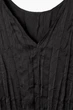 Топ жіночий COS crinkled plissé top 1222029001 44 Чорний - зображення 8