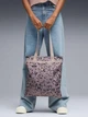Спортивная сумка шоппер женская Puma Pop 09133608 Sandstone-Animal AOP (4069161281594) - изображение 2