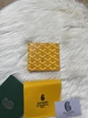 Кошелек Goyard желтого цвета 11 × 9,7 см - изображение 2