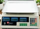 Весы электронные Domotec MC (L) торговые до 50кг аккумуляторные со счетчиком цены белые (8ZZ) - изображение 4
