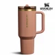 Термочашка Stanley The Quencher ProTour Flip Straw Tumbler 40 oz (1,182 л) Темно-рожева - зображення 1