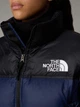 Пуховик The North Face 700 W 96 Nuptse Short Jacket темно-синий, XL - изображение 4