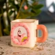 Фарфоровая чашка Патрик большая кружка для чая и кофе с магнитным декором 500 мл смешная чашка квадратная Розовый - изображение 2