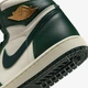 Кроссовки женские Jordan Wmns Air Jordan 1 Retro Hi Og 37.5 Белый FD2596-101 - изображение 12