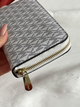 Жіночий гаманець Michael Kors еко-шкіра 8 відділів для карт білий 20×11 см (LUX1170) - изображение 2