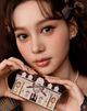Палетка теней Flower Knows (Флавер Ноуз) The Sweetie Bear 6-Color Makeup Palette 6.5 г — 01 Buttery Croissant - изображение 5
