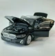 Металева, лита, колекційна модель автомобіля BMW 5 Series LCI 1:18 - зображення 9