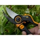 Секатор Fiskars DualAction P981, Bypass до 26 мм (1080132) - изображение 7