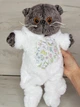 Мягкая игрушка Basik&Co Кот Басик в меховом комбинезоне 35 см - изображение 2