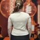 Футболка жіноча укорочена однотонна базова M бежевий - зображення 4