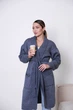 Жіночий в'язаний кардиган з поясом синього кольору 36959 One Size - зображення 9