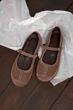 Элегантные балетки PARADIZE SHOES замшевые темно-бежевого цвета с текстильными вставками сеткой на низкой подошве 40 размер (стелька 26,6 см) - изображение 3