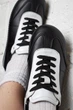 Стильные кеды PARADIZE SHOES кожаные черно-белого цвета на низкой двухцветной подошве 37 размер (стелька 24,5 см) - изображение 6
