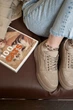 Стильные кеды PARADIZE SHOES замшевые темно-бежевого цвета на высокой подошве 38 размер (стелька 24,6 см) - изображение 2
