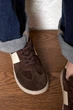 Стильные кеды PARADIZE SHOES замшевые темно-коричневого цвета с кожаными светло-бежевыми вставками на светло-бежевой низкой подошве 41 размер (стелька 27,3 см) - изображение 5