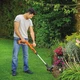 Тример акумуляторний BLACK+DECKER, 18 В, 2 Аг, жилка 1.6 мм, ширина косіння 25 см, 1 акумулятор і зарядний пристрій, обороти 9000 - изображение 4