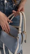 Маленькая кожаная сумка ARTiS Bags 1669 4814-5112 Голубая - изображение 8