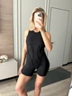 Женский спортивный комбинезон для фитнеса укороченный с открытой спинкой и швами, Sculpt Curve, (черный), S - изображение 4