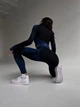 Спортивный костюм для фитнеса женский, комплект тройка - лосины, топ, рашгард, Euphoria, (черно-синий), S - изображение 8