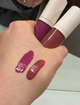 Блиск для губ Farmasi Royal Cherry Cherry after dark 8 мл - зображення 6