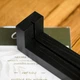Тейблтент А5 акриловый Inko Horeca с дубовым основанием TT418A5 Черный - изображение 4