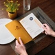 Кожаная папка А5 Inko Horeca для меню с фиксацией на резинку из кожи Crazy Horse ШМ06А5 Песочный - изображение 3