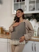 Плед из шерсти мериноса FleeCozy (Бело-коричневый ромб) 130х180 см - Супермягкая накидка в подарочном формате - изображение 3