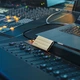 Внешний SSD Samsung T7 Shield, 2 Тб., Бежевый - 390942 - изображение 9