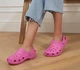 Дитячі крокси для дівчинки Crocs kids Classic Clog Taffy Pink (36-37, рожевий) - зображення 2