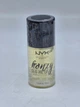 Увлажняющая сыворотка-праймер NYX Professional Makeup Honey Dew Me Up с медом и золотом 22 мл - изображение 8