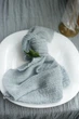 Натуральная марлевая салфетка сервировочная VTILENE , Light dusty blue, 45х45 см - изображение 7