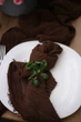 Текстильна марлева серветка сервірувальна VTILENE , Chocolate, 45х45 см - зображення 1
