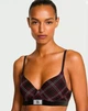 Бюстгальтер чорний з малюнком та стразами (80В) Victoria's Secret Lightly Lined Demi Bra - изображение 1