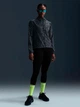 Спортивная ветровка для бега с капюшоном женская Nike W Nk Swift Nvlt Df Jkt IB5844-010 L Черная (0197862367898) - изображение 3