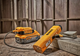 Фонарь светодиодный аккумуляторный DeWALT DCL183 - изображение 6