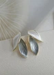Серьги женские золотистые с листочками Fashion Jewelry Белые с голубым 15887 - изображение 1