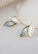 Серьги женские золотистые с листочками Fashion Jewelry Белые с голубым 15887 - изображение 6