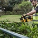 Кущоріз акумуляторний DeWALT DCM563P1 - зображення 5