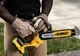 Мини-пилка цепная аккумуляторная DeWALT DCMPS520N - изображение 7