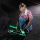 Двухколесный самокат Micro Sprite Glow LED Art Collection светится в темноте – Космос SA0299 - изображение 3