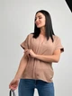 Однотонная летняя женская блузка прямая с коротким рукавом из крепа 42-44, Капучино - изображение 5