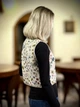 Жилетка камізелька жіноча жаккардова з квітковим візерунком на завʼязках, універсальний розмір M, Біла - зображення 8
