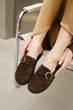 Женские замшевые сабо PARADIZE SHOES темно-коричневого цвета с пряжкой сбоку 39 размер (устілка 26 см) - зображення 5