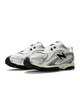 Жіночі кросівки New Balance 204L White Metallic Black 36 - изображение 5