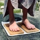 Доска Садху с медными гвоздями из 100% дуба, доска с гвоздями для ног с шагом 10 мм, "Root Power" - изображение 8