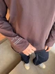 Лонгслив Женский Шоколадный С Надписью На Рукавах Oversize Oversize (385442) - изображение 3